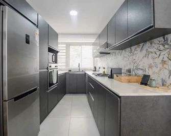 Comfortable House in Trou-aux-Biches with Terrace - Trou Aux Biches - Cozinha