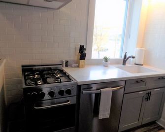 Newly Renovated 'Arctic Rose' Loft in Historic Florence - Florence - Cocina