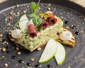 Logis Hôtel-Restaurant du Mouton - Ribeauvillé - Food