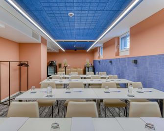 ibis Styles Zurich City Center - Zurich - Restaurant