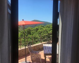 Villino Gigliese For Rent-Independent Villa With Parking Space - Giglio Castello - Balcone