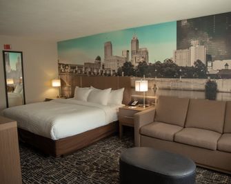 Clarion Pointe Indianapolis Airport - Plainfield