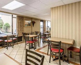 Quality Inn - Lawton - Restaurante