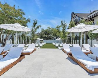 The St Laurent Guest Rooms - Asbury Park - Patio