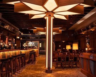 North Park Retreat | Trendy | Tranquil | Vibrant - San Diego - Bar