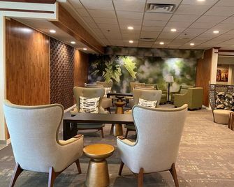 Medallion Inn And Suites - Arlington - Lounge
