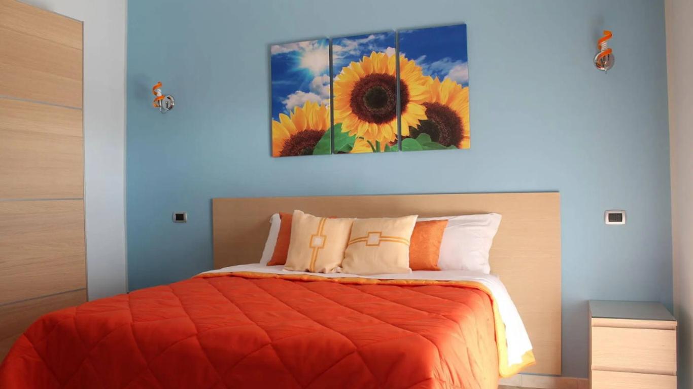 B&B Vesuvio Smiling