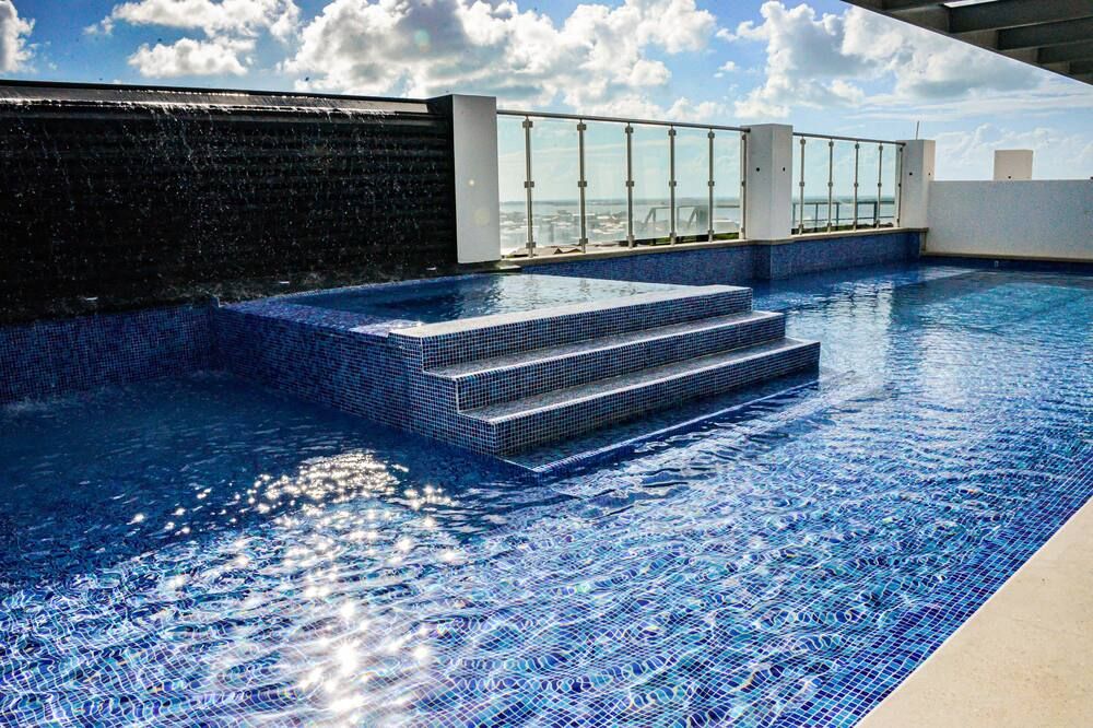 The Watermark Hotel - San Pedro Town - Bazén