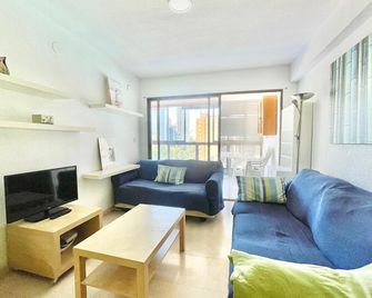 Gemelos 2 Levante Beach Benidorm - Benidorm - Sufragerie