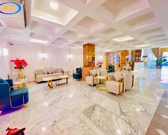 Midland Hotel - Phnom Penh - Lobby