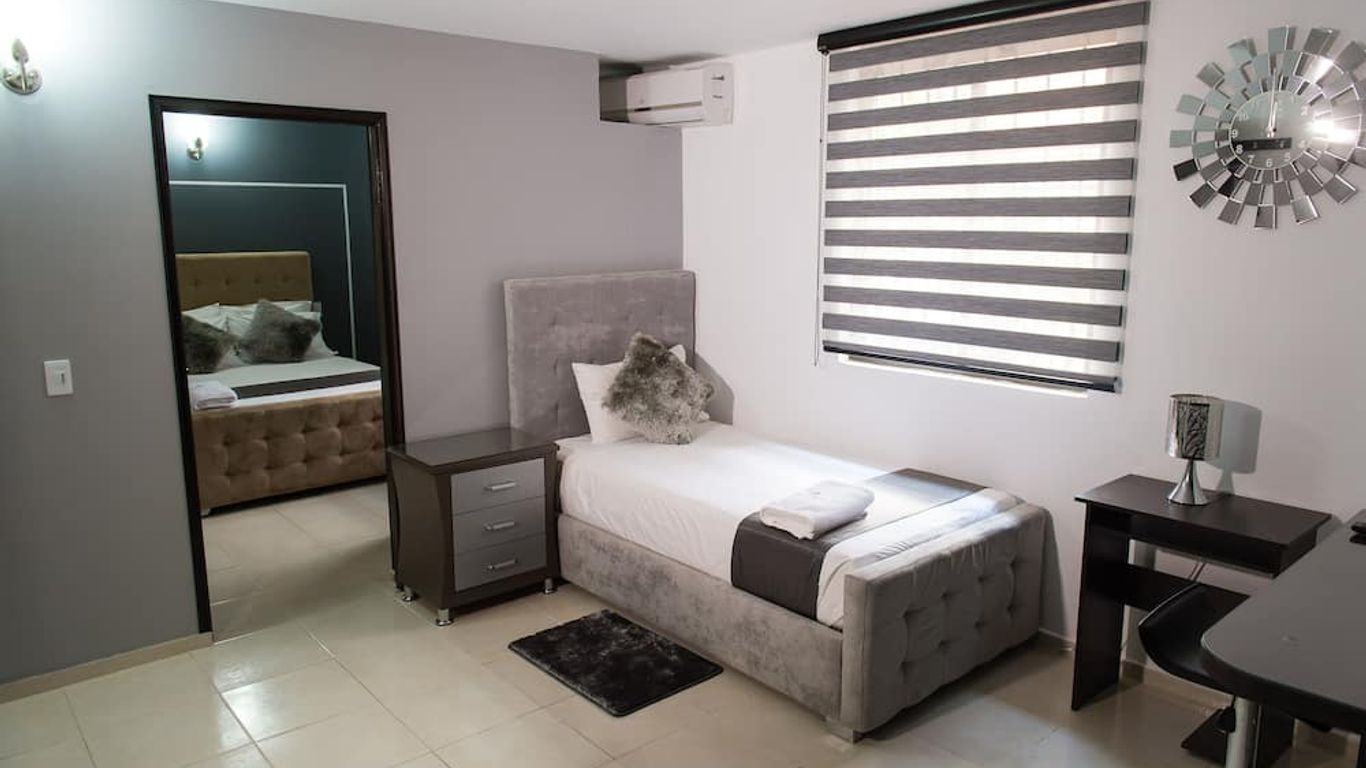 Hotel Roosevelt Plaza