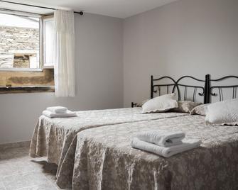 Pension Casa Maruja - Puertomarín - Habitación