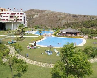 Parque Botanico Holiday Rentals - Benahavis - Piscina