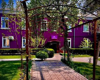 Armon Apart Hotel - Khujand - Outdoors view