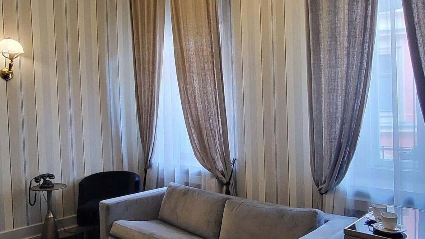 هوتل ات 1 فرانكوسكي أولد تاون - ديستيجو هوتلز