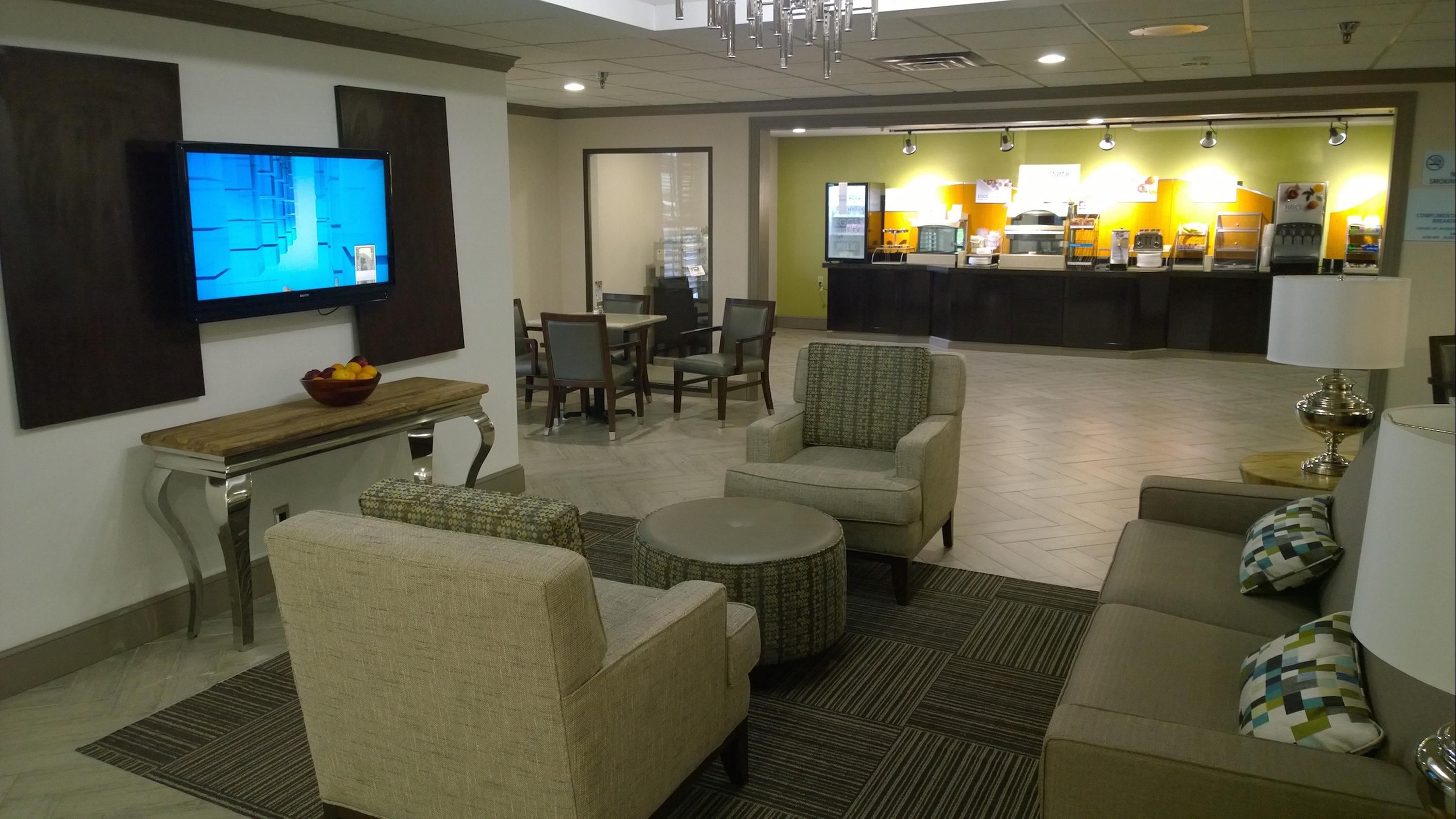 Holiday Inn Express & Suites Fayetteville-Univ Of Ar Area By IHG - Fayetteville - Bina