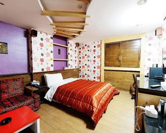 Cyber Motel - Gunsan - Habitación