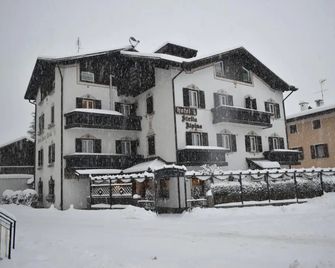 Hotel Stella Alpina - Fai della paganella - Edifício