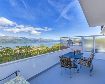 Apartments Rose - Sucuraj - Balcony