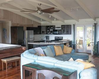 Charming townhome with WiFi in Kailua-Kona - Kailua-Kona