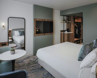 Le Méridien Paris Arc De Triomphe - Paris - Bedroom