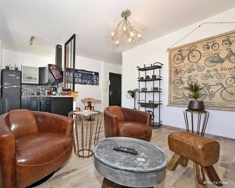 Gîte Motobécane - Saint-Quentin - Salon