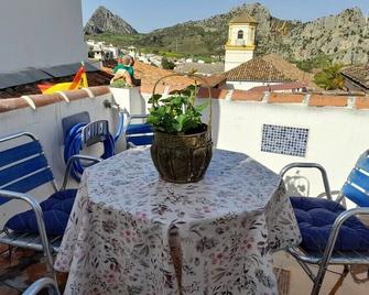 Immaculate House in Montejaque Sleeps 6 - Montejaque - Balcón