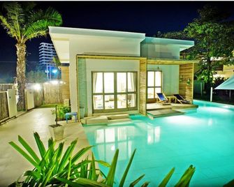 ذي هايداواي ريزورت - هوا هين - حوض السباحة