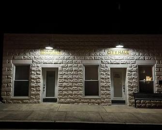 Sallisaw's Strawberry Dumpling - Sallisaw - Gebouw