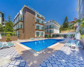 Kleopatra Atlas Hotel Adults Only - Alanya - Pool