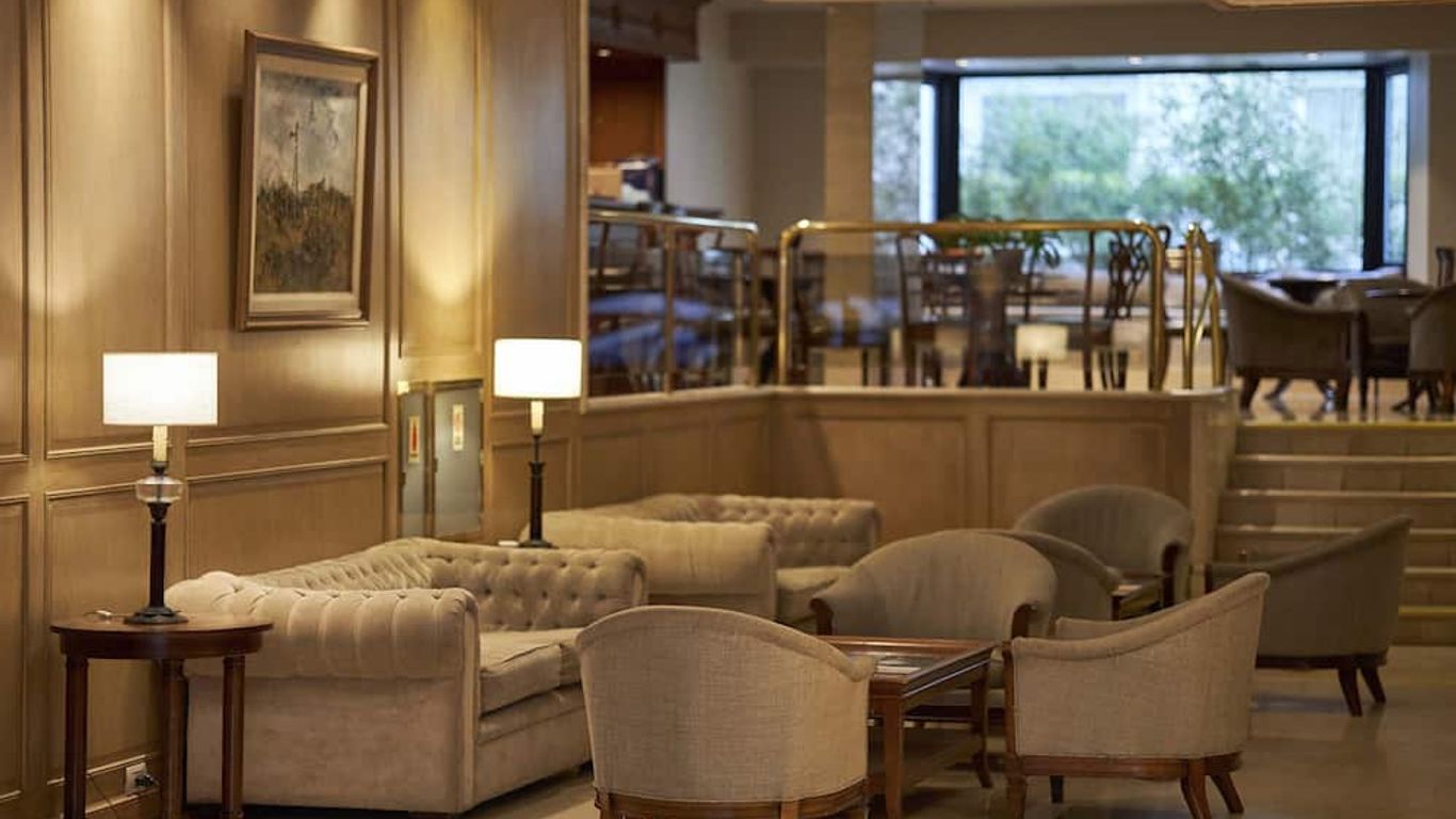 Cyan Americas Towers Hotel