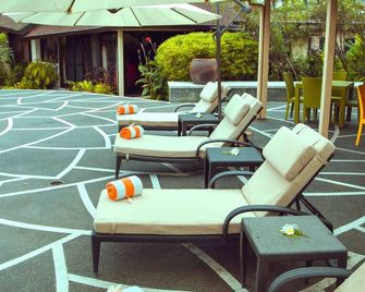 Segara Villas - Subic Bay Freeport Zone - Patio