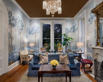 Hamilton Turner Inn - Savannah - Living room