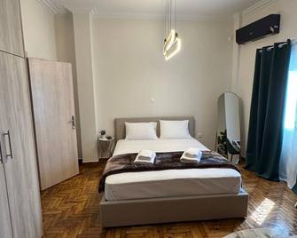 Athenian Stay Chara s 2 Apartment - Chalandri - Bedroom