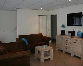 T'hoog Holt - Gramsbergen - Living room