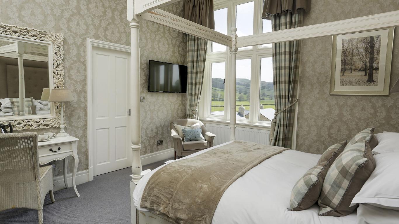 فالكون مانور هوتل