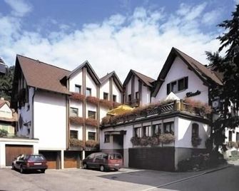 Gasthaus Pension zur Linde - Lauf - Gebouw