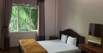 Noi Bai Hotel - Hanoi - Bedroom