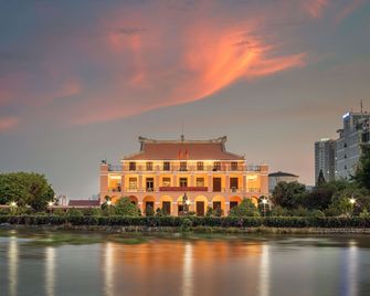 نوفوتيل سايجون سينتر - هوتشي مين سيتي - غرفة نوم