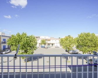 Beach House ,torre Canne -Sebastian - Torre Canne - Balkon