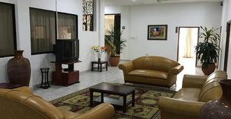 Hotel Zenu - Montería - Sala de estar