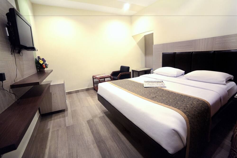 فندق تاج محل أبيدز