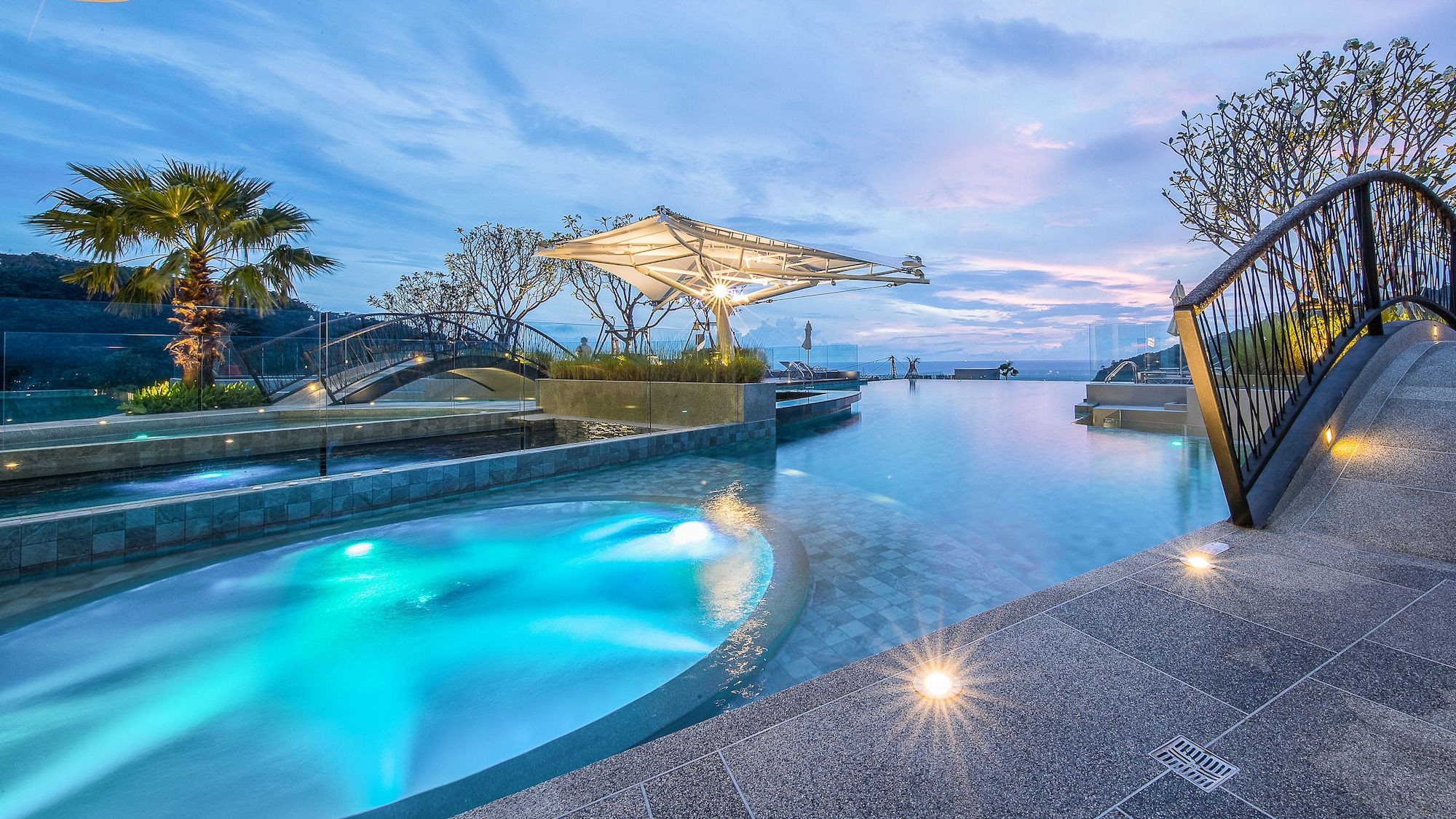Crest Resort & Pool Villas (Sha Plus+) - Patong - Zwembad