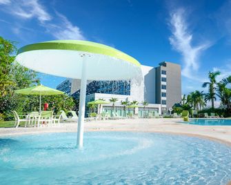 Holiday Inn Mayaguez & Tropical Casino By IHG - Mayagüez - Pool