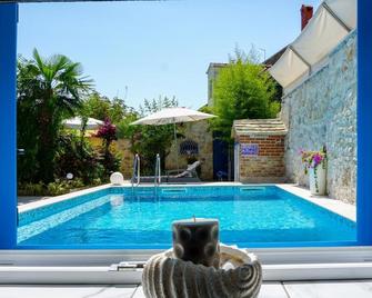 Vila Vinci 1906 - Vrsar - Pool