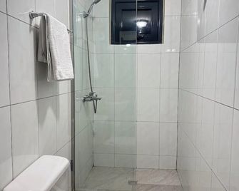 Kigali City Stay - Kigali - Bad