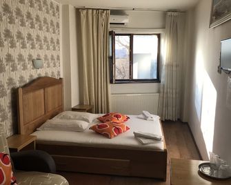 Hotel Funnytime - Bucharest