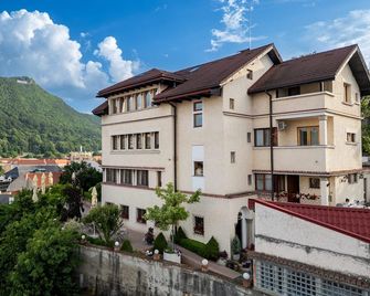 Casa Cranta - Braşov - Edificio
