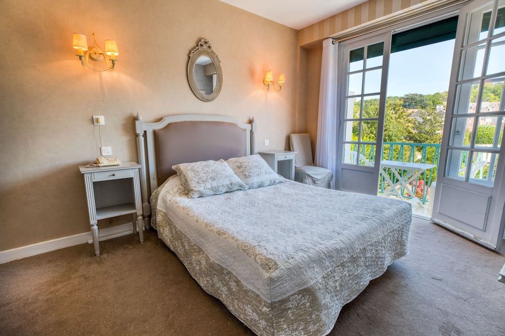 Hotel Le Quercy - סויאק