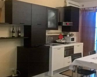 Nemohouse - Holidays In Tuscany - Montevarchi - Cucina